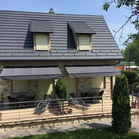 Sétány *